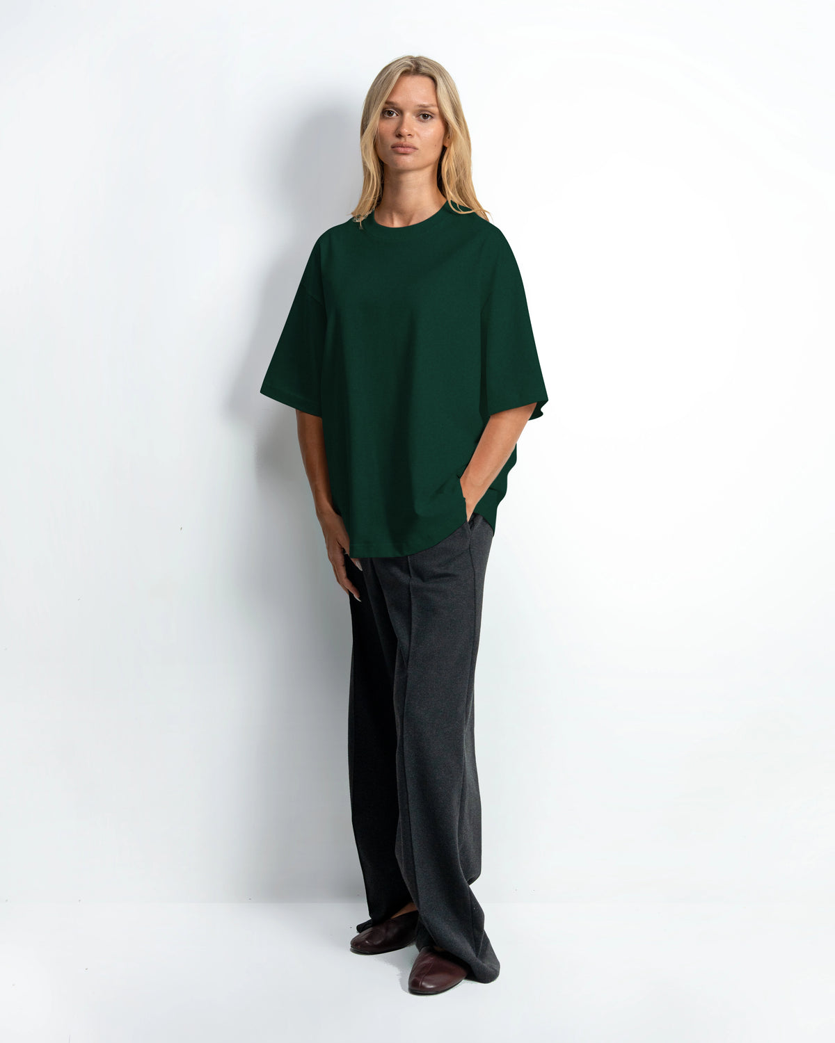 Relaxed Model 1 #Forest Green
